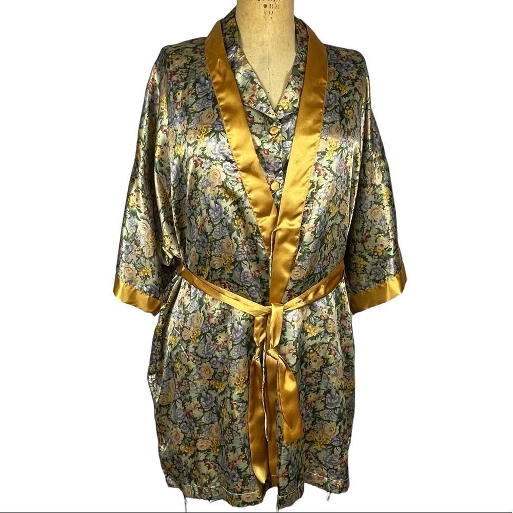 Contessa Di Roma Sleep Set Liquid Satin Lingerie Robe Tank Shorts Hang… - Picture 2 of 16